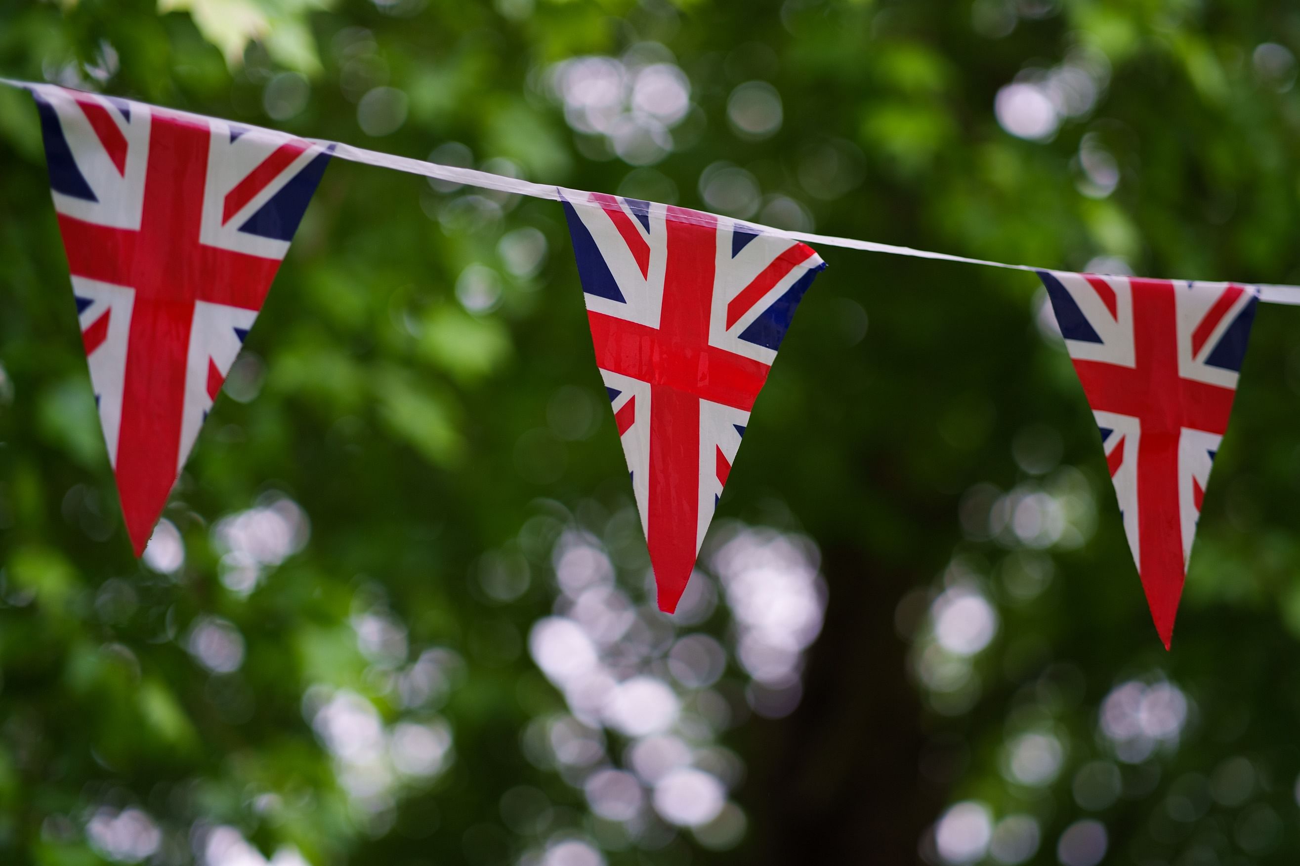 A Comprehensive Guide to UK Intakes: Spring, Winter, and Fall